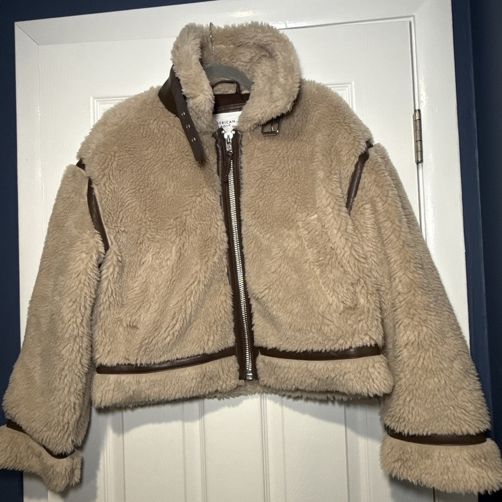 Women's American Eagle Teddy Biker Jacket Tan Size S Cozy Faux Leather EUC
